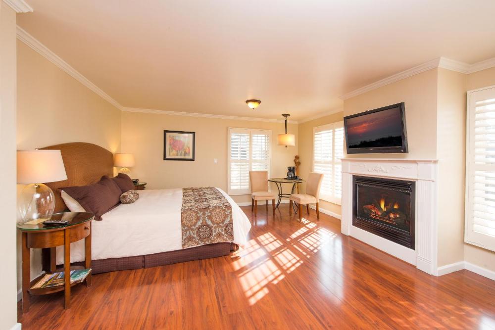 King Suite interior